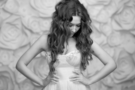 Лола концертга тайёргарлик кўряпти