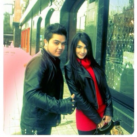 Сарвар ва Комил кинода!