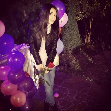 Сарвар ва Комил кинода!