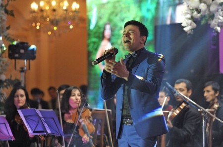 Юлдуз Усмонованинг таваллуд кунидан