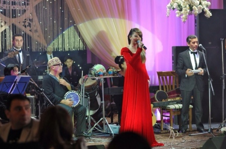 Юлдуз Усмонованинг таваллуд кунидан