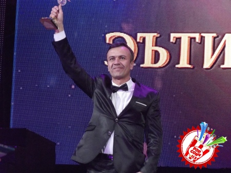 “Эътироф-2013” тақдирлаш маросимининг кутилмаган туҳфалари