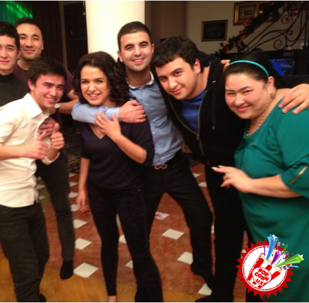 Юлдузлар Янги Йилни қандай кутиб олдилар?