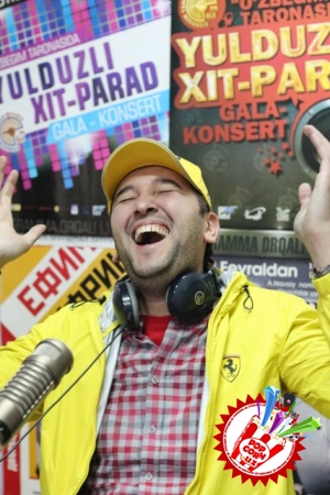 Сардор Раҳимхон билан концерт олдидан учрашув.