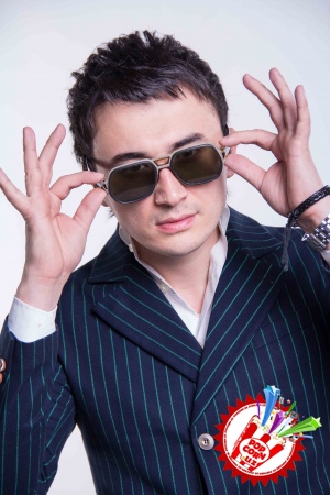 Улуғбек Раҳматуллаевдан “I love you”нинг янгича талқини.