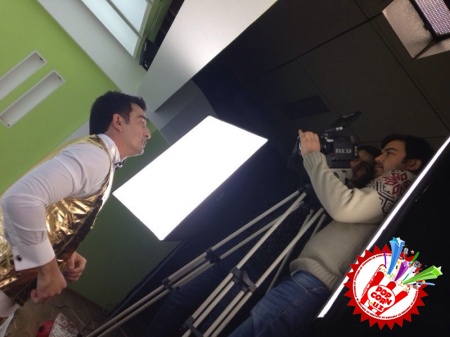 “Божалар” гуруҳидан “Тўйлар муборак” видео талқинида.