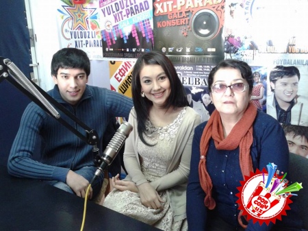 \"КЎРГИМ КЕЛАДИ\" фильми ижодкорлари \"Ўзбегим таронаси\" радиоси меҳмони бўлишди