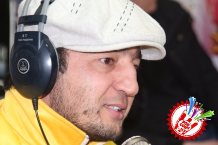 Шоҳруҳхон ва Жаҳонгир Позилжонов “Ўзбегим Таронаси” радиоси меҳмони