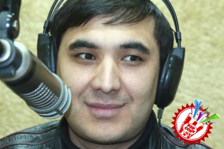 Абдували Ражабов \"Ўзбегим Таронаси\" радиоси меҳмони бўлди