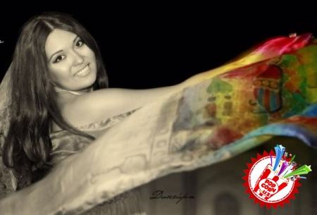 Динейра шарқона оҳанглар билан.