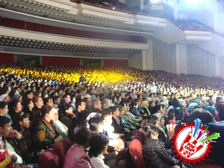 Илҳом Фармоновни чинакамига соғинишган экан.