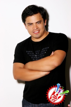 Масрур Усмонов янги таронасини тақдим этди