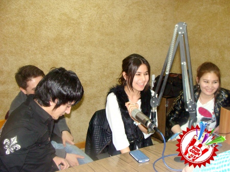 “СЕВГИ ОВЧИЛАРИ” ФИЛЬМИ ИЖОДКОРЛАРИ МЕҲМОН БЎЛИШДИ