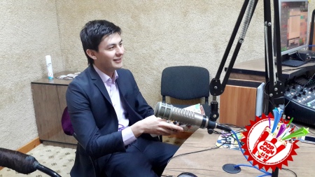 Ёш ва истеъдодли ҳонанда Зоирбекнинг янги қўшиқ ва видеоклип премьераси