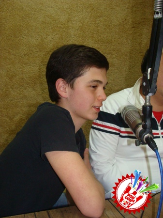 Ёш ҳонанда Далер \"Ўзбегим Таронаси\" радиосига ташриф буюрди