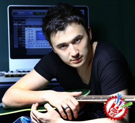 Улуғбек Раҳматуллаев машҳур қўшиғини қайта куйлайди