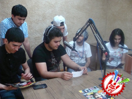 “ЮРАК ЙИҒЛАР” ФИЛЬМИ ИЖОДКОРЛАРИ МЕҲМОН БЎЛИШДИ