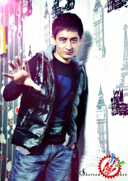 Шерзодбек Якубовдан битирувчилар учун янги туҳфа