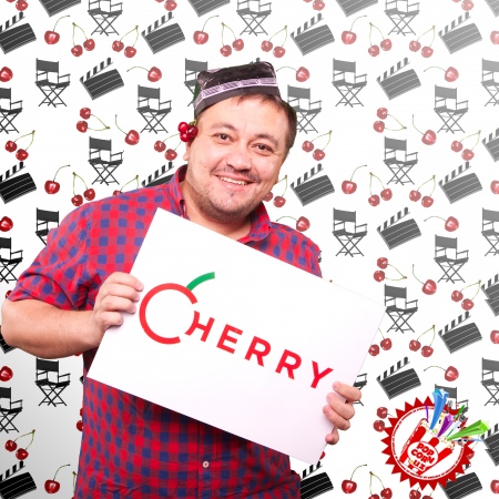 Лола ва "Cherry" ўртасидаги боғлиқлик қандай?