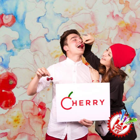 Лола ва \"Cherry\" ўртасидаги боғлиқлик қандай?