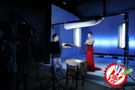 Нилуфар Усмонова \"Куйла\" дея янги видеоклип суратга олдирди