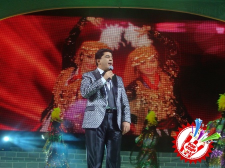 ОҒАБЕК СОБИРОВДАН ВАТАН МАДҲИ ЯНГРАГАН КОНЦЕРТ