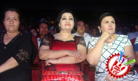 ОҒАБЕК СОБИРОВДАН ВАТАН МАДҲИ ЯНГРАГАН КОНЦЕРТ