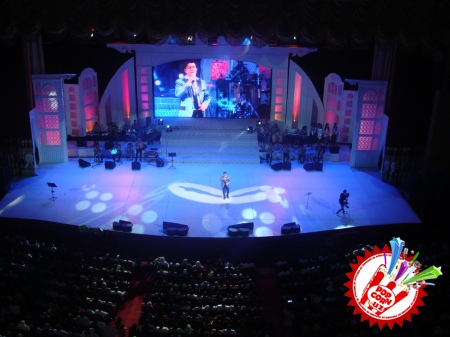 ОҒАБЕК СОБИРОВДАН ВАТАН МАДҲИ ЯНГРАГАН КОНЦЕРТ