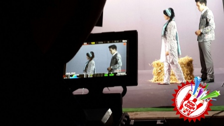 “ОСИЁНАВО” АНСАМБЛИ ИЛК ВИДЕОКЛИПНИ ТАЙЁРЛАМОҚДА