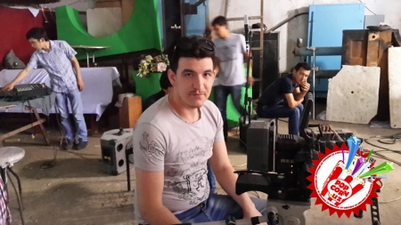 “ОСИЁНАВО” АНСАМБЛИ ИЛК ВИДЕОКЛИПНИ ТАЙЁРЛАМОҚДА