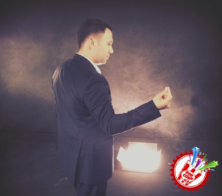 ДОСТОН УБАЙДУЛЛАЕВ НИҲОЯТ ИЛК КОНЦЕРТ ДАСТУРИНИ ТАҚДИМ ЭТАДИ