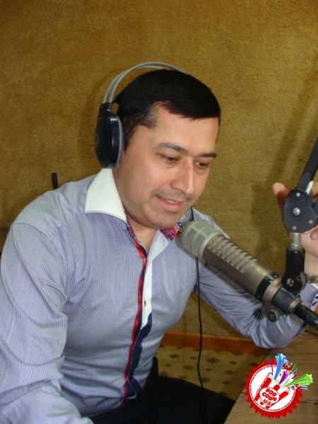 ИЗЗАТИЛЛА ИБРАГИМОВ БАРЧА ҚЎШИҚЛАРИНИ ҚАЙТА КУЙЛАЯПТИ