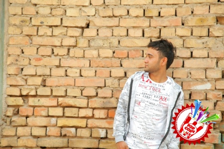 Шоҳруҳхоннинг романтик қўшиғига клип суратга туширилди