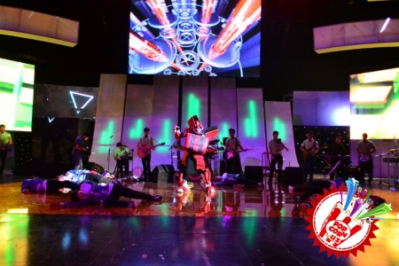 Жасур Умировнинг концерти муваффақиятли ўтди