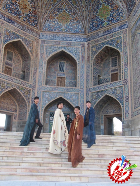 “Садо” ансамбли ва Акбар Тошкентимизни тараннум этишди