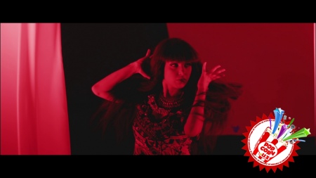 Нилуфар Усмонова билан бирга ҳаётдан завқланинг!