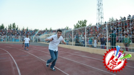 Улуғбек Раҳматуллаев вилоятлар бўйлаб концерт дастурларини тақдим этмоқда