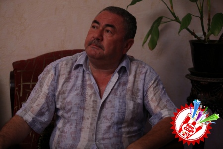 Ҳайрулла Ваҳобов янгича талқиндаги қўшиққа клип тақдим этди