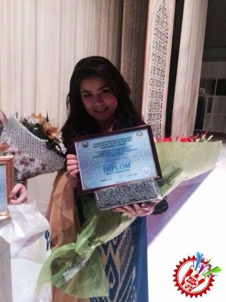 Моҳим илк альбомини тақдим этади