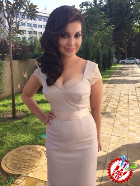 Райхон янги видео тайёрламоқда