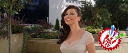 Райхон янги видео тайёрламоқда