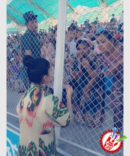 Мафтункор Шаҳзода водий бўйлаб концерт дастурларини тақдим этмоқда