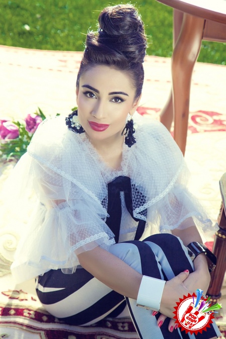 Муниса Ризаевадан жўшқин тарона премьераси