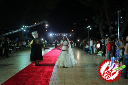 “Тўйлар муборак” гала кечаси юлдузларни бирлаштирди