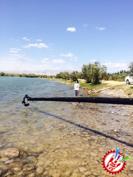 Моҳим “Нафрат” фильмига илк саундтрекини куйлади