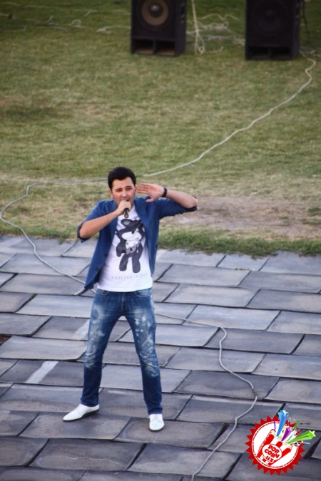 Сардор Раҳимхон Наманган бўйлаб гастроль сафарда