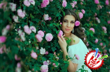 Амира Алибекова янги таронаси билан мухлисларини қувонтирди.