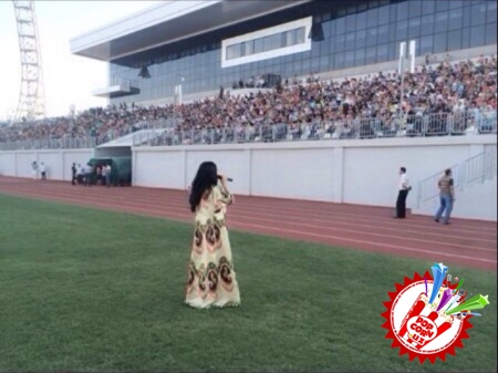 Шаҳзоданинг гастроль сафари Наманган шаҳрининг Навбахор стадионида