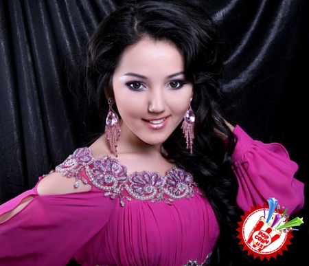 Умидахон “Юлдузимсан” Нуриддин Хайдаровнинг порлоқ хотирасига бағишланади