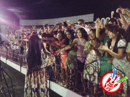 Шаҳзода Самарқандда яккахон концерт тақдим этди